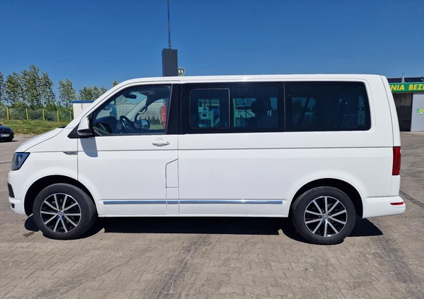 Volkswagen Caravelle cena 129000 przebieg: 134000, rok produkcji 2017 z Działdowo małe 154